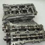 Oriģināls „Nissan Navara D40M“ cilindru galva (labā puse) OE 1104100Q1E 3.0 dCi V6