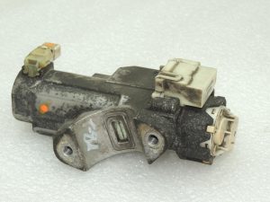 „Toyota Corolla E210“ aizdedzes slēdža komplekts, stūres bloķētāja korpuss 84450-33040 1.2T CVT