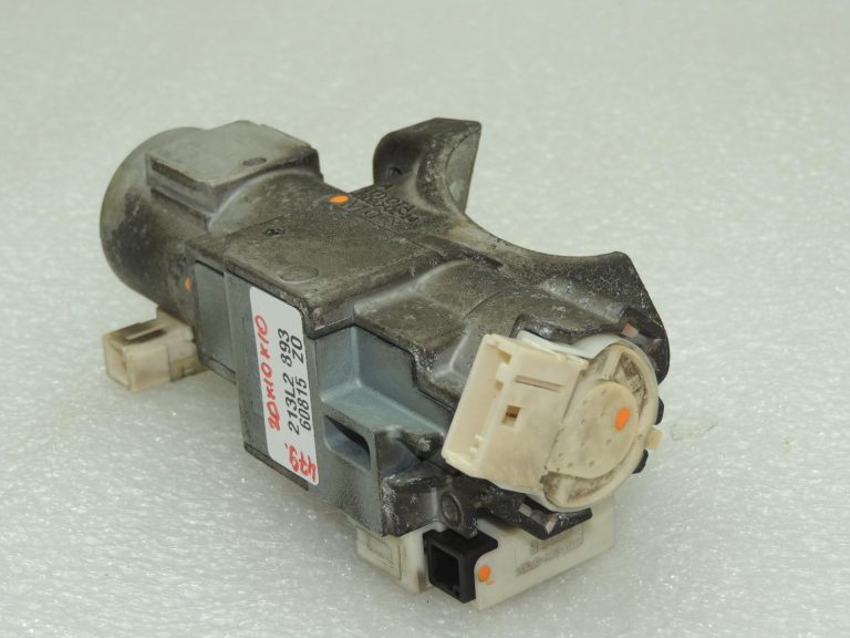 „Toyota Corolla E210“ aizdedzes slēdža komplekts, stūres bloķētāja korpuss 84450-33040 1.2T CVT