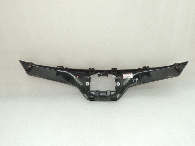 Toyota Corolla E210 radiatora restes priekšējā restes 53111-02C80 53111-02C81 OE