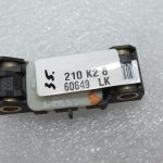 Nissan Navara II D40 gaisa spilvenu sensors, sadursmes sensors 98830AY00A