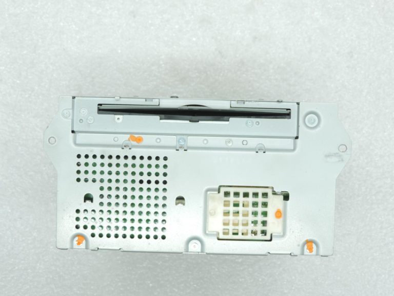 Nissan Navara II D40 Gracenote radio navigācijas vadības bloks ar cietā diska atmiņu 259155X61A
