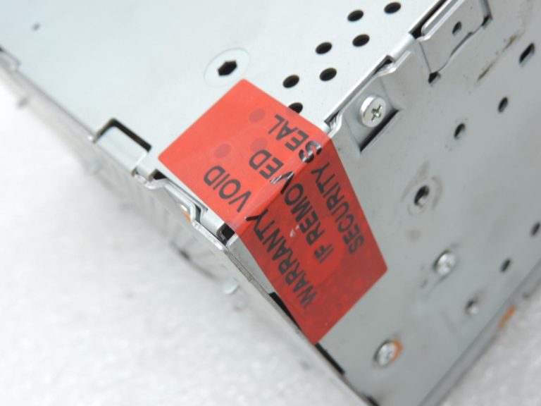 Nissan Navara II D40 Gracenote radio navigācijas vadības bloks ar cietā diska atmiņu 259155X61A