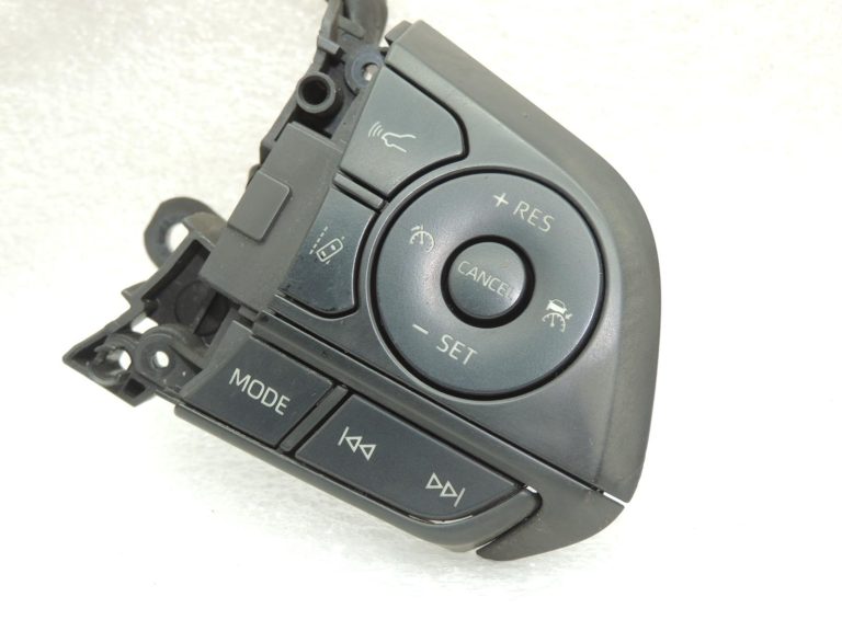 Toyota Corolla E210 daudzfunkciju pogas stūres vadības slēdži 84250-02F80 OE
