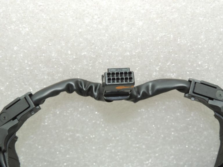 Toyota Corolla E210 daudzfunkciju pogas stūres vadības slēdži 84250-02F80 OE