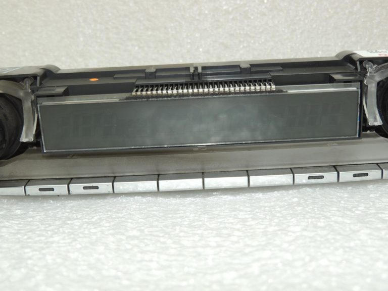„Toyota Corolla E210“ klimata kontroles bloka displejs 55900-02E10 5590002E10 modulis