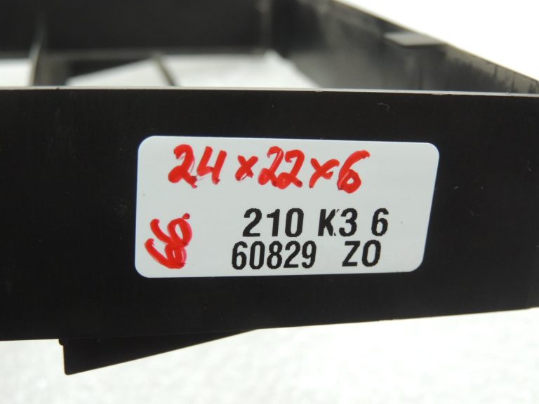 „Toyota Corolla E210“ salona filtra turētāja rāmis 88899-F4030 88899F4030 OE