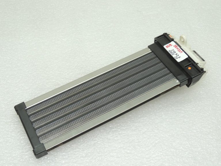 Toyota Corolla E210 siltummainis, apkures radiators 87107-F4020 87107F4020 OE