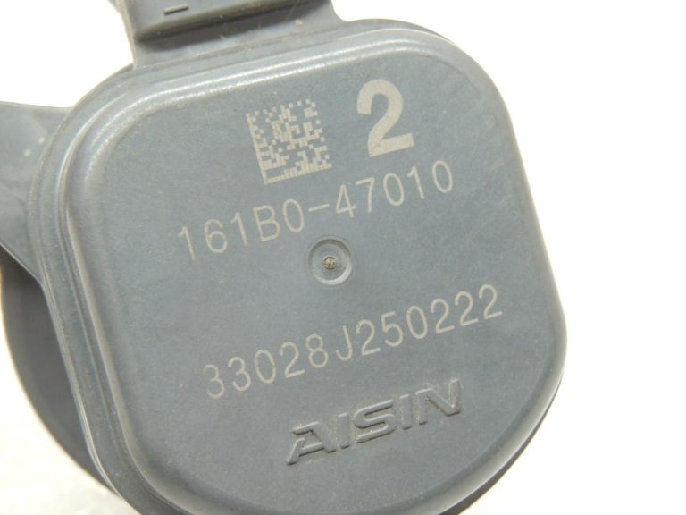 Elektriskais ūdens sūknis „Toyota Corolla“, „C-HR“, „Hilux“, „Lexus NX“ 161B0-47010