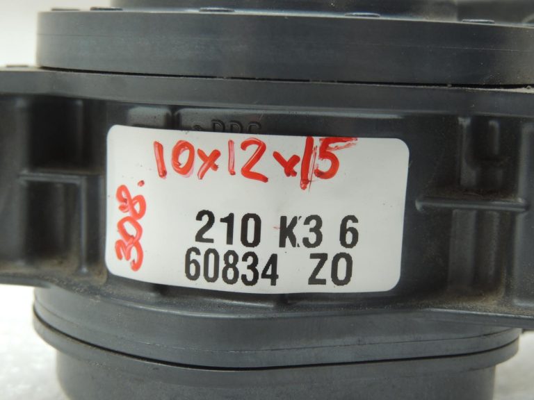 Elektriskais ūdens sūknis „Toyota Corolla“, „C-HR“, „Hilux“, „Lexus NX“ 161B0-47010