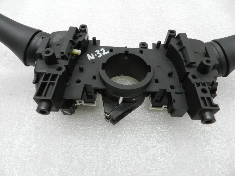 Nissan Qashqai J11 oriģinālais stūres kolonnas slēdzis, pagrieziena signālu slēdzis, kombinētais slēdzis 255604EA2B