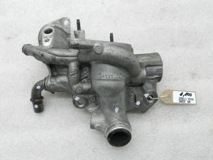 „Nissan Qashqai“ oriģinālais EGR vārsta attāluma turētājs