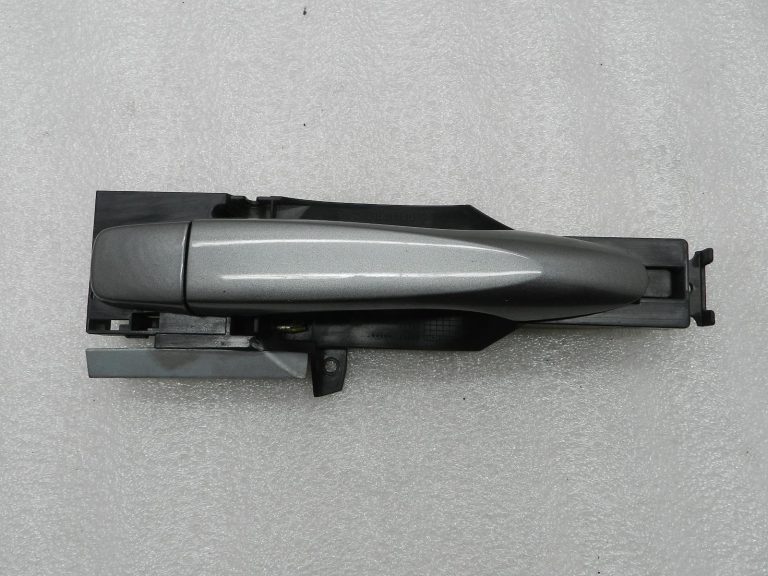 Nissan Qashqai II oriģinālā ārējā durvju rokturi – aizmugurē, kreisajā pusē