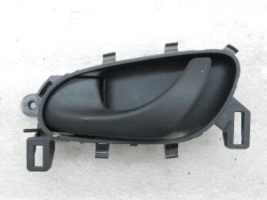 Nissan Qashqai oriģinālā durvju roktura daļa, kreisā, aizmugurējā, priekšējā, 806714EA1B