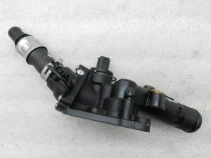 Nissan Qashqai oriģinālais dzesēšanas šķidruma termostats 1106000Q01
