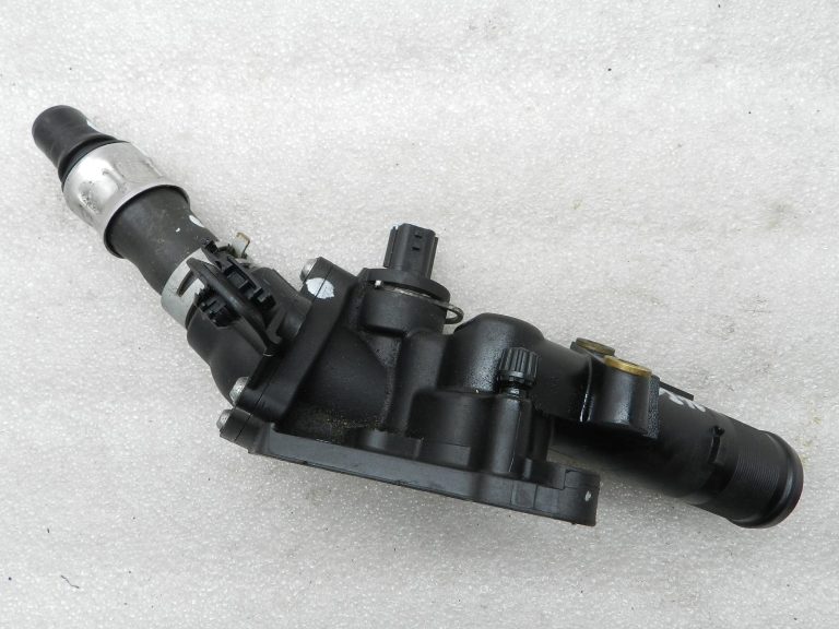 Nissan Qashqai oriģinālais dzesēšanas šķidruma termostats 1106000Q01