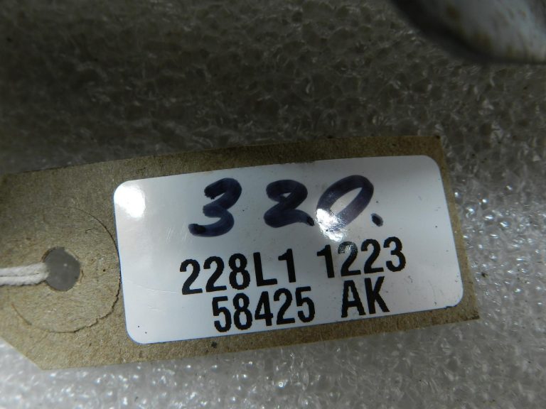 Nissan Qashqai oriģināla metāla šķidruma dzesēšanas caurule 14053JG72A
