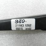 Opel Insignia B oriģinālie priekšējie stikla tīrītāju rokturi, komplekts 13471436 13471434