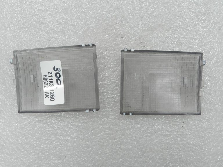 „Nissan Navara II“ oriģinālais salona apgaismojuma stikla slēdžu komplekts 26431EB30A 26432EB30A