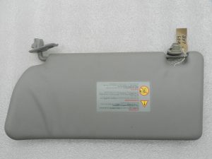 Nissan Navara II oriģinālais priekšējais labais saules aizsargs 964004X80A