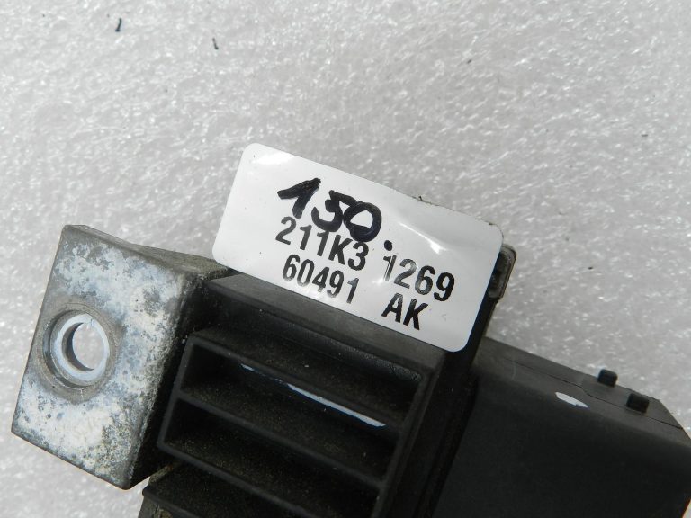 Nissan Qashqai oriģinālais relejs, priekšsildīšanas relejs, priekšsildīšanas sistēma, priekšsildīšanas laika vadības bloks 1106700Q0A