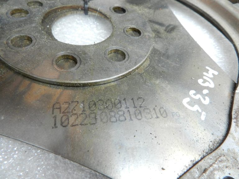 Mercedes E W212 oriģinālais svārsta ratu zobrats A2710300112