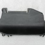 Nissan Navara II D40 3.0DCi oriģinālais degvielas iesmidzinātāja vāciņš (labais puses) 175755X20B