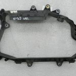 Nissan Navara II D40 3.0DCi oriģinālais pārsega stiprinājums labajā pusē 175755X20D