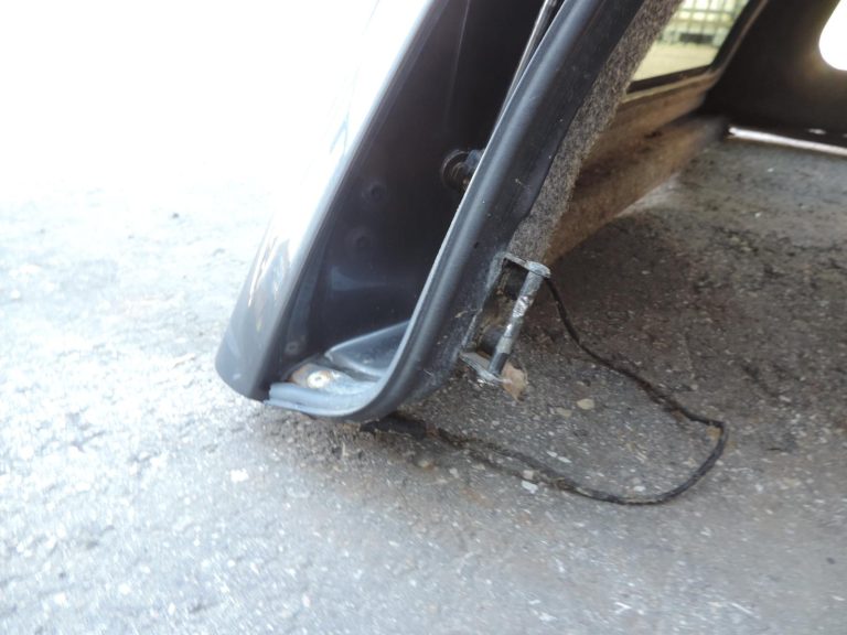 Nissan Navara D40 Doublecab ar cietu jumtu