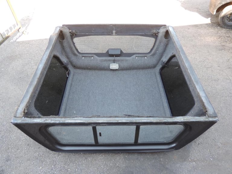 Nissan Navara D40 Doublecab ar cietu jumtu
