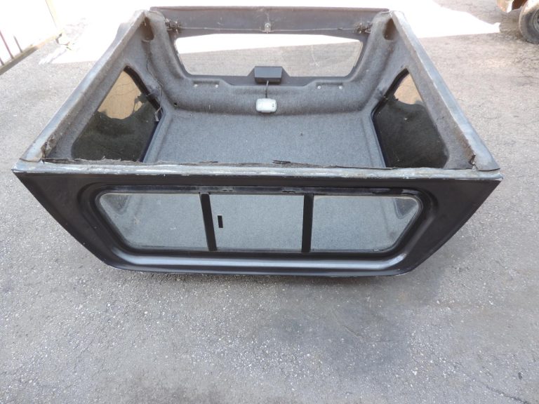Nissan Navara D40 Doublecab ar cietu jumtu