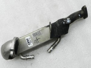 Nissan Navara II D40 3.0DCi oriģinālais dzesētāja EGR defekts! 1471000Q0N