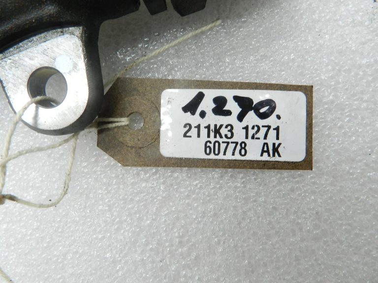 Nissan Navara II D40 3.0DCi oriģinālais degvielas iesmidzināšanas kolektors 1752000Q2L
