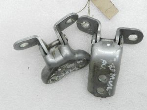 Toyota oriģinālās durvju eņģes – priekšējās labās puses durvju komplekts 1G6, pelēks metalizēts