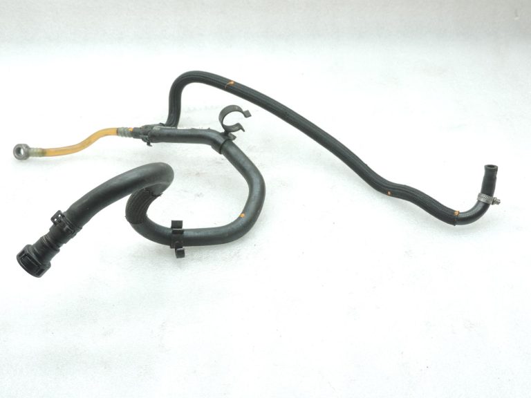 BMW E60 E61 M57N2 degvielas caurule 7797541 7796132