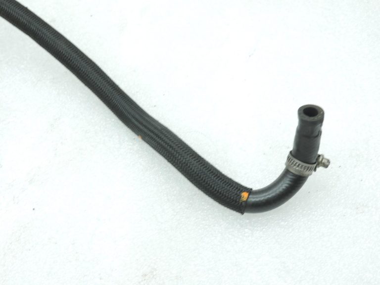 BMW E60 E61 M57N2 degvielas caurule 7797541 7796132