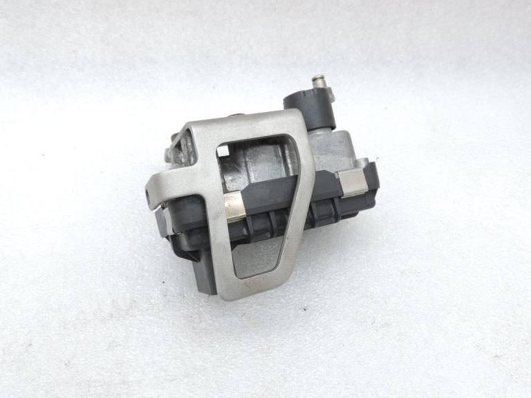 BMW E60 E61 M57N2 turbokompresora vadības servomotors Garrett Hella
