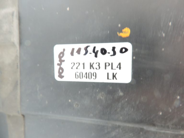Opel Vivaro B Renault Trafic III starpdzesētāja gaisa kanāls gaisa plūsmas novadīšana 93866584