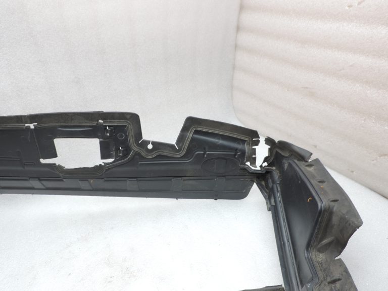 Opel Vivaro B Renault Trafic III R9M ūdens dzesētāja gaisa vads 93462666