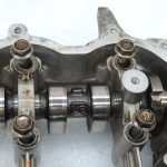 OE Toyota 1,3i benzīns 1NR-FE 16v vārpstas ar vārpstas korpusu 1110347010