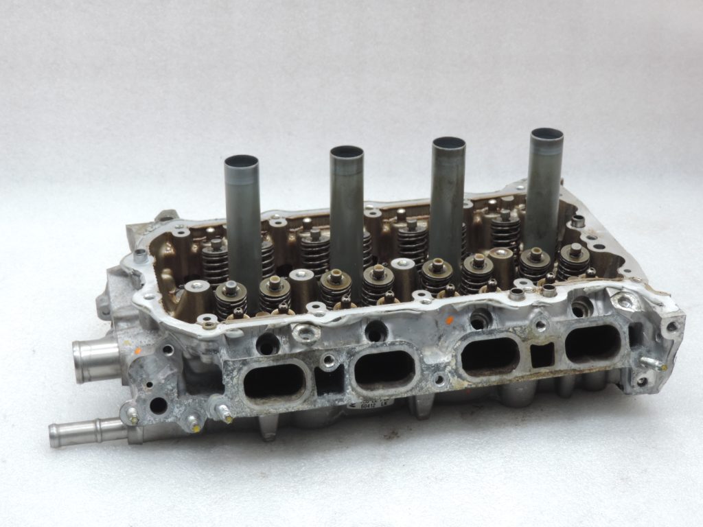 OE Toyota 1.3i Gasoline 1NR-FE 16v Cylinder Head 1110149465