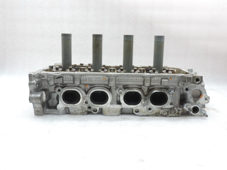 OE Toyota 1,3i benzīns 1NR-FE 16v cilindru galva Engine Head 1110149465