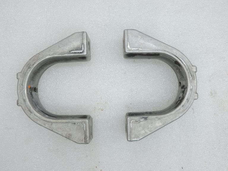 OE BMW E60 E61 E61 priekšējā stabilizatora stiprinājuma kronšteins 6757099