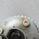 OE Toyota 1,3i benzīns 1NR-FE 16v izplūdes vārstu vārpstas regulētājs 1307047010