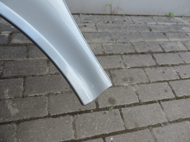 Smart ForTwo W450 kreisais spārns, sudraba krāsā, pārklāts ar sudraba krāsas pārklājumu