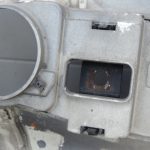 „Smart ForTwo W450“ priekšējā bampera vidusdaļa, detaļas sudrabkrāsā, pārklātas ar sudrabkrāsas laku
