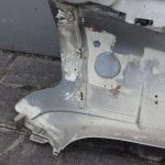 „Smart ForTwo W450“ priekšējā bampera vidusdaļa, detaļas sudrabkrāsā, pārklātas ar sudrabkrāsas laku