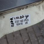 „Smart ForTwo W450“ priekšējā bampera vidusdaļa, detaļas sudrabkrāsā, pārklātas ar sudrabkrāsas laku