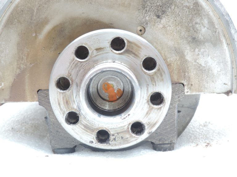 OE Toyota 1,3i benzīns 1NR-FE cilindru bloks ar kloķvārpstu, daļēji komplektēts dzinējs, dzinēja korpuss