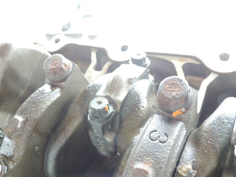 OE Toyota 1,3i benzīns 1NR-FE cilindru bloks ar kloķvārpstu, daļēji komplektēts dzinējs, dzinēja korpuss